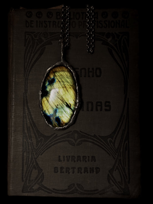 LABRADORITE